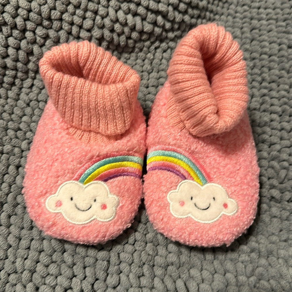 Wonder nation toddler booties with rainbow